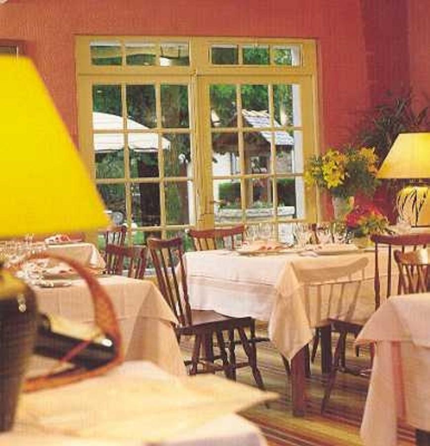 Hotel Bouloc Gabriac (Aveyron) Quarto foto